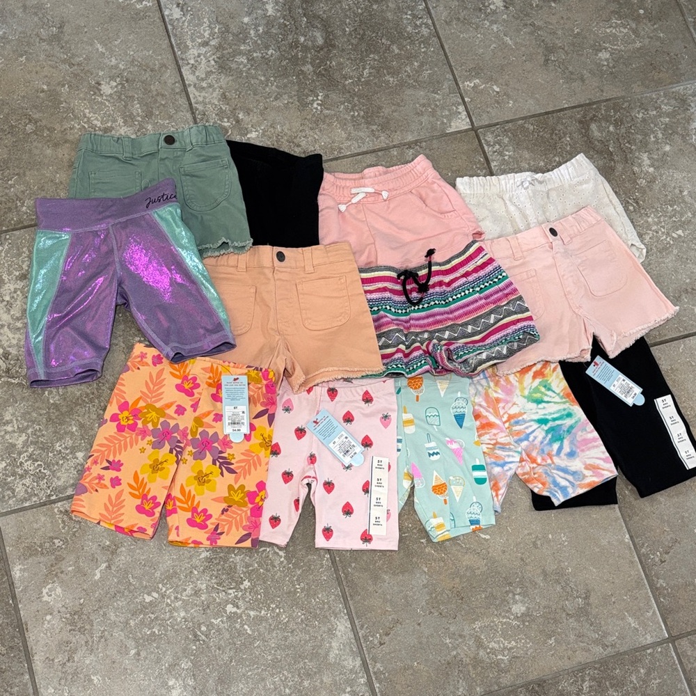 5T girls shorts lot . Bundle of 13 pairs